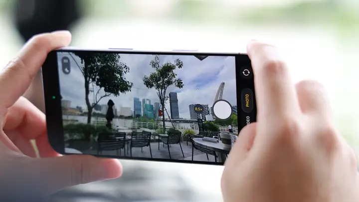 Hướng Dẫn Chụp Ảnh Góc Rộng Trên Iphone: Mẹo, Cách Sử Dụng & Các Dòng Máy Nổi Bật