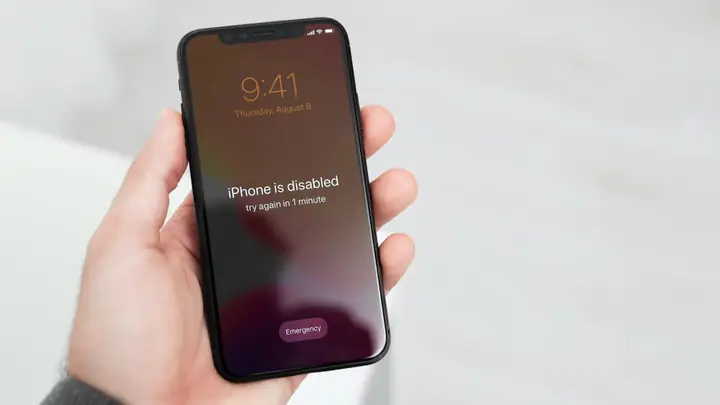Iphone Bị Vô Hiệu Hóa: Nguyên Nhân, Cách Mở Khóa & Khắc Phục Tức Thì Iphone Bị Vô Hiệu Hóa: Nguyên Nhân, Cách Mở Khóa & Khắc Phục Tức Thì