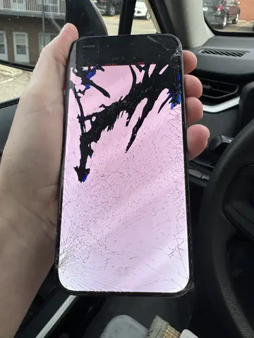 Tìm Cửa Hàng Sửa Iphone Gần Đây: Dịch Vụ Nhanh Chóng & Uy Tín